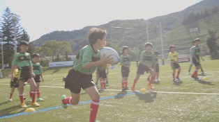 ITOCHU Children's Dreams Rugby Scrum