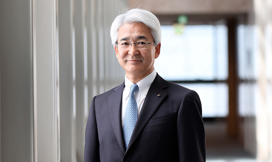 代表取締役社長COO 鈴木 善久