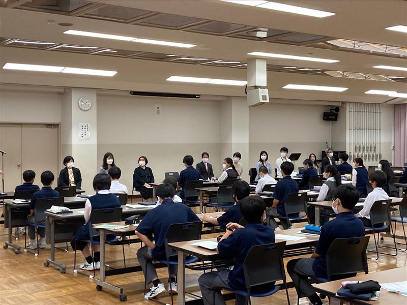 写真：職業講和を受ける中学生の様子4