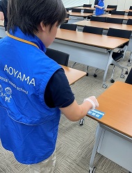 清掃後は「除菌済み」のシートを設置（活動後は回収しました）